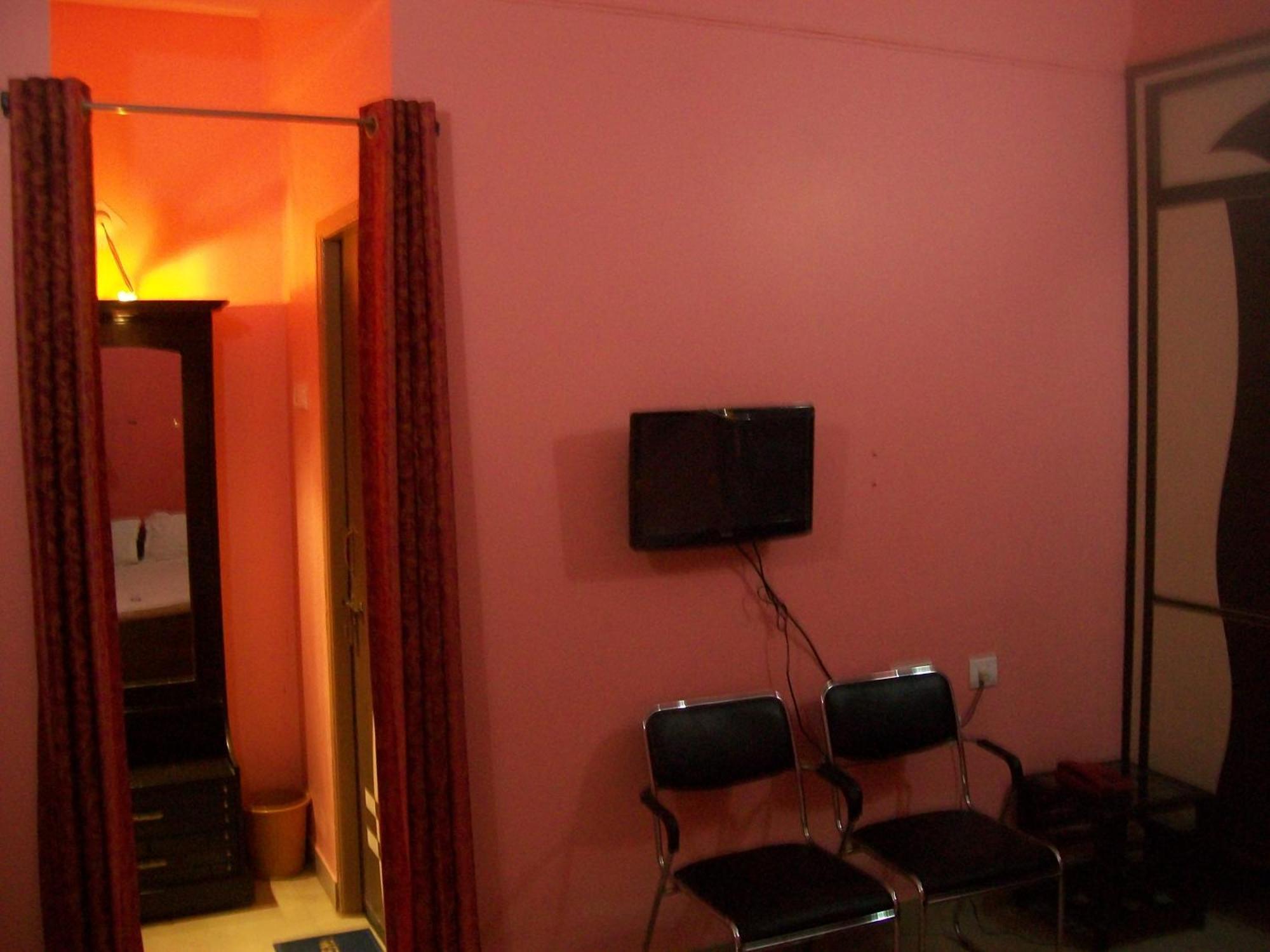 Hotel Viraat Inn Gaya Extérieur photo