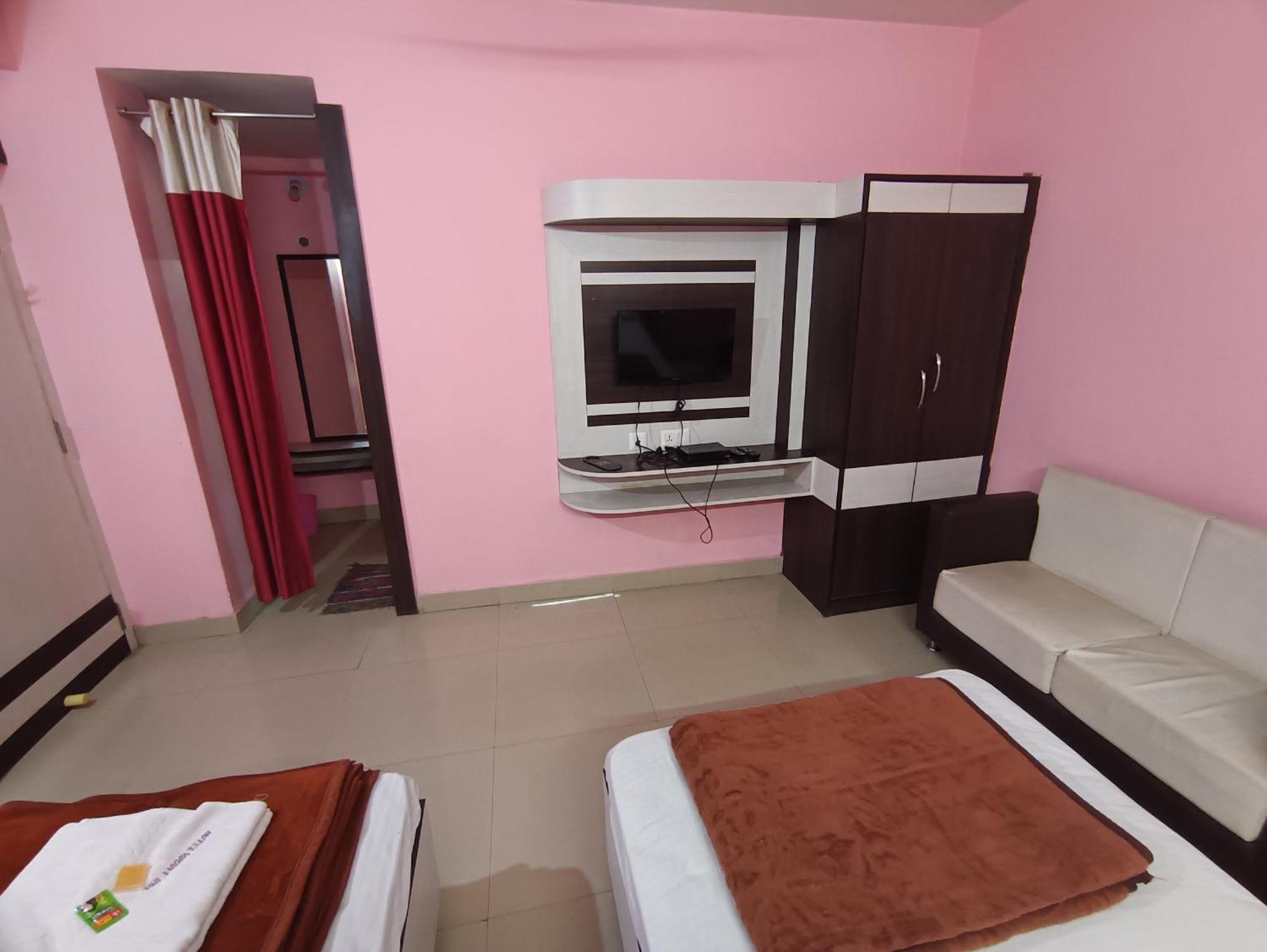 Hotel Viraat Inn Gaya Extérieur photo
