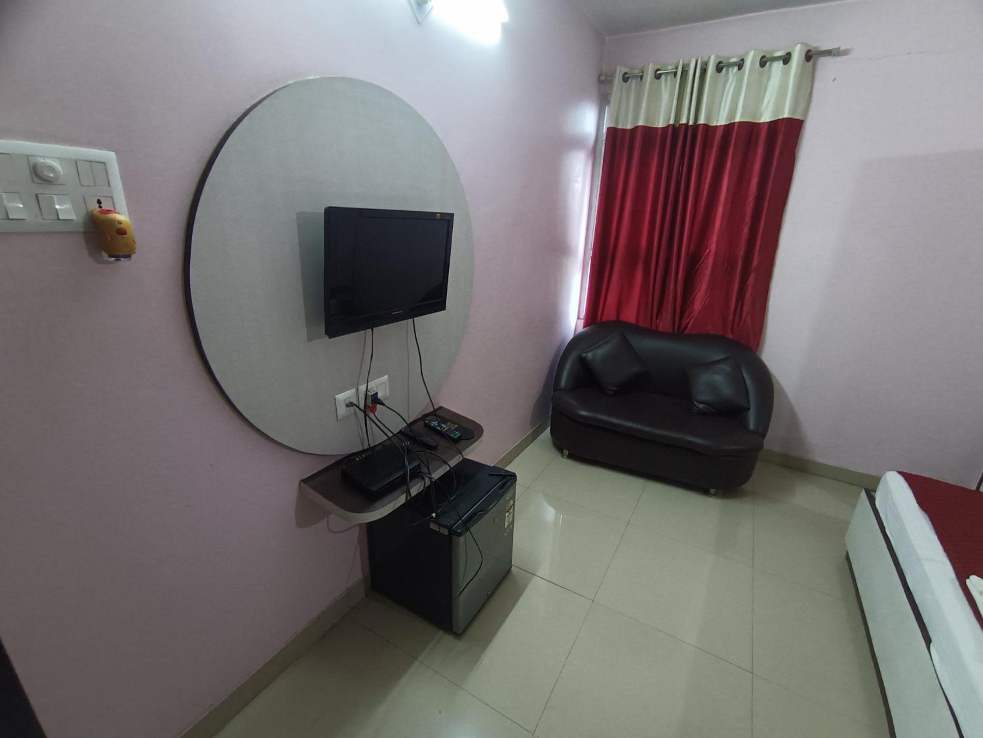 Hotel Viraat Inn Gaya Extérieur photo