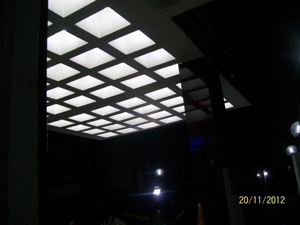 Hotel Viraat Inn Gaya Extérieur photo